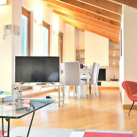 Via Giuseppe Mazzini Apartment